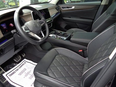 2024 Volkswagen Atlas 2.0T SEL Premium R-Line