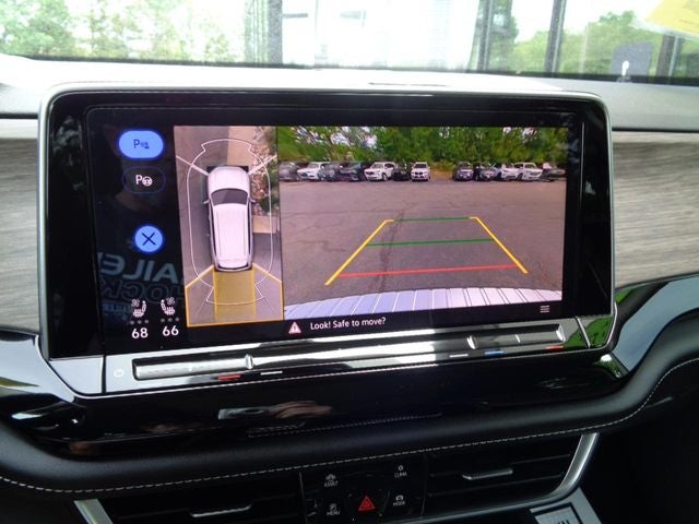 2024 Volkswagen Atlas 2.0T SEL Premium R-Line