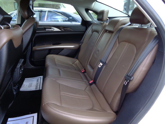 2016 Lincoln MKZ Base
