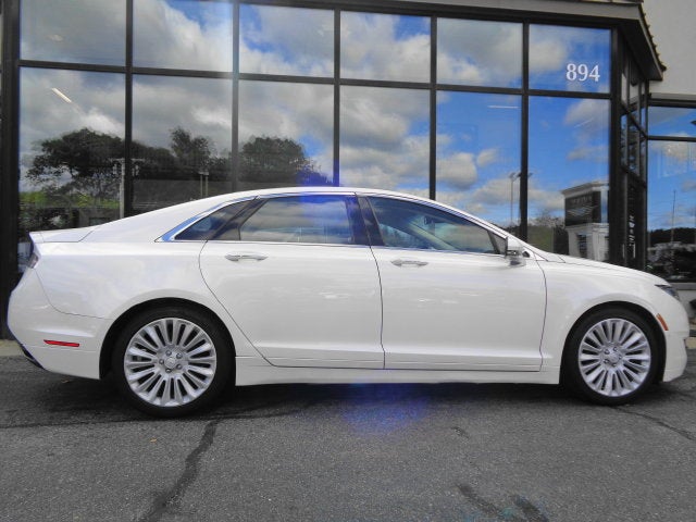 2016 Lincoln MKZ Base