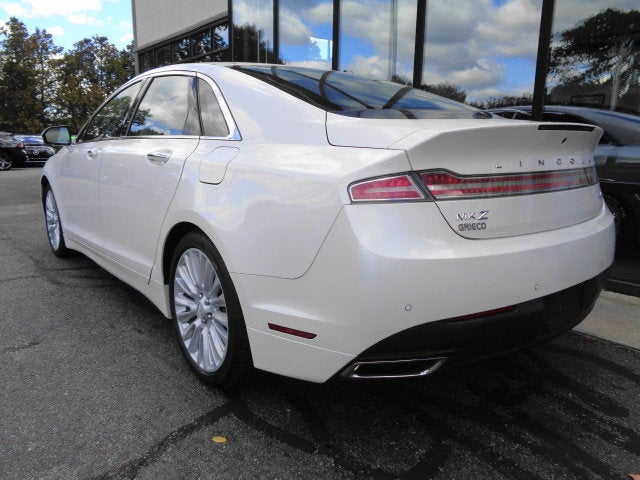 2016 Lincoln MKZ Base