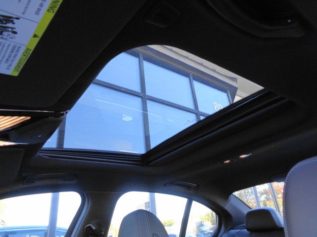 2024 BMW 3 Series 330i xDrive