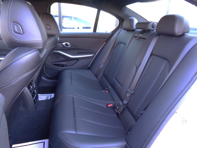 2024 BMW 3 Series 330i xDrive