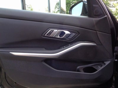2023 BMW 3 Series 330i xDrive