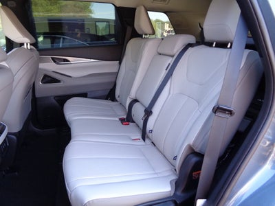 2027 INFINITI QX60 LUXE