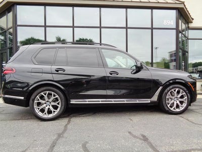 2024 BMW X7 xDrive40i