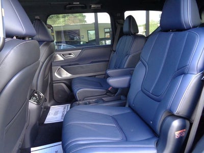 2027 INFINITI QX80 SPORT