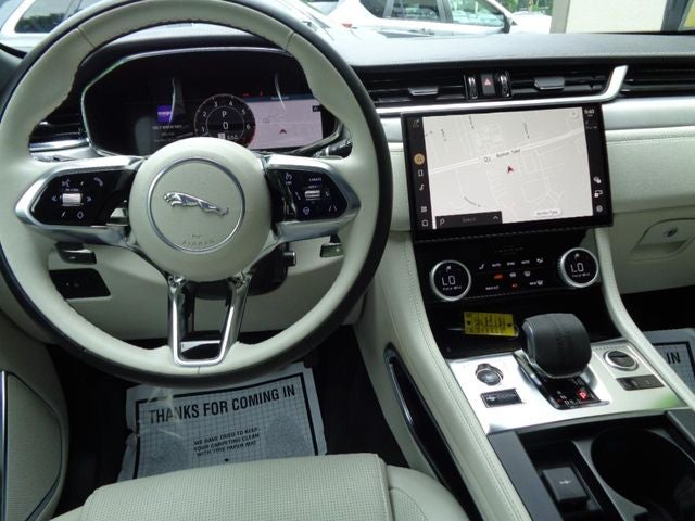 2024 Jaguar F-PACE P400 R-Dynamic S