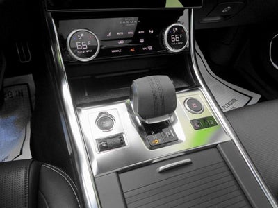 2024 Jaguar XF R-Dynamic SE