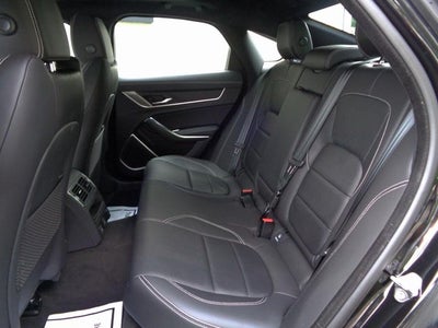 2024 Jaguar XF R-Dynamic SE