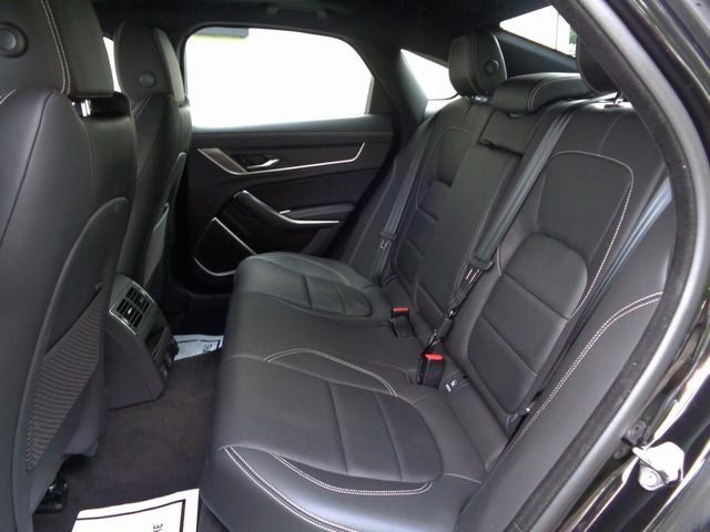 2024 Jaguar XF R-Dynamic SE