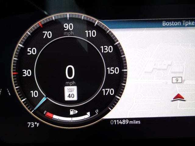 2024 Jaguar XF R-Dynamic SE