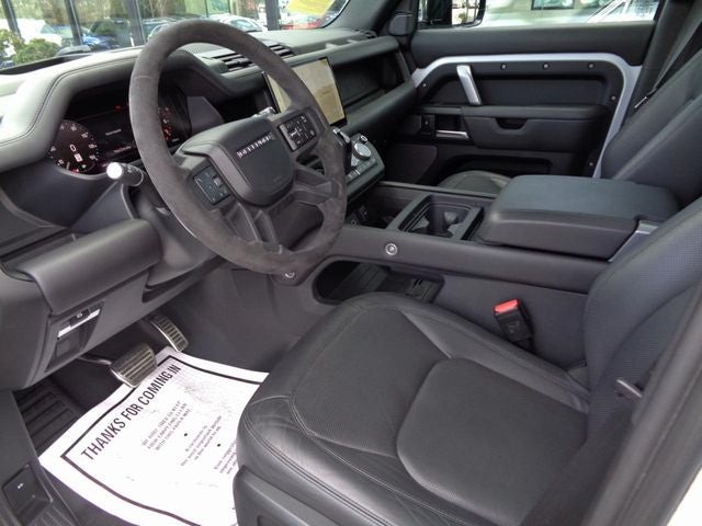 2023 Land Rover Defender 110 V8