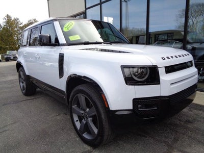 2023 Land Rover Defender 110 V8