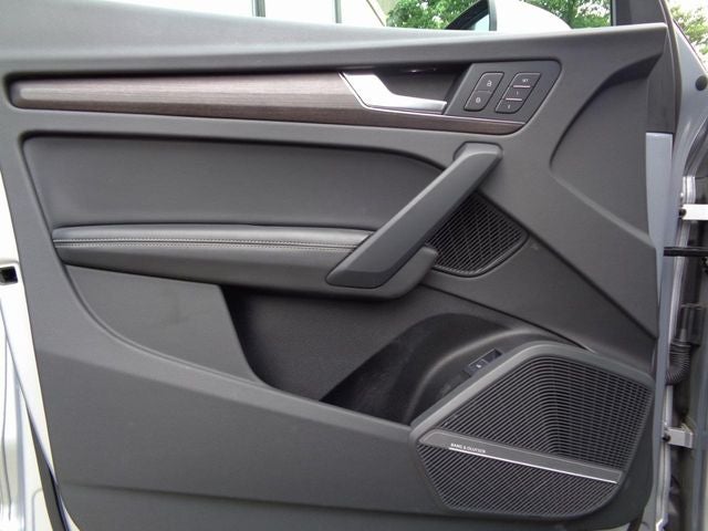 2022 Audi Q5 40 Premium Plus quattro
