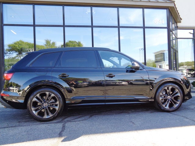 2025 Audi Q7 55 Prestige quattro