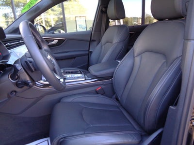 2025 Audi Q7 55 Prestige quattro