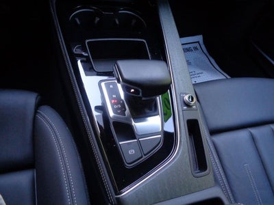 2022 Audi A4 45 S line Premium Plus quattro