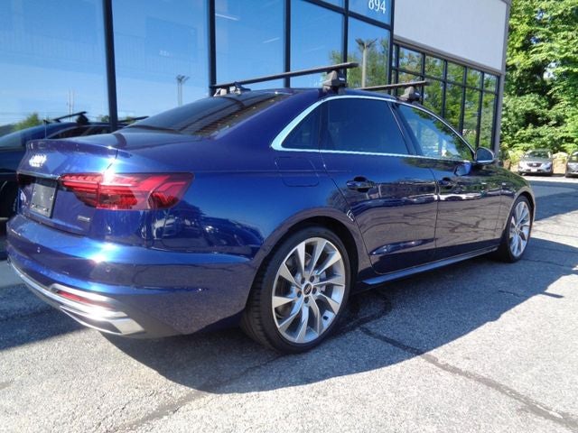 2022 Audi A4 45 S line Premium Plus quattro