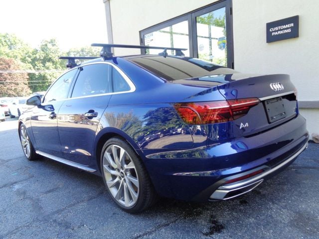 2022 Audi A4 45 S line Premium Plus quattro
