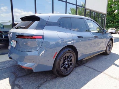 2026 BMW iX xDrive60