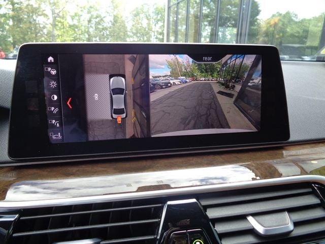2017 BMW 5 Series 540i