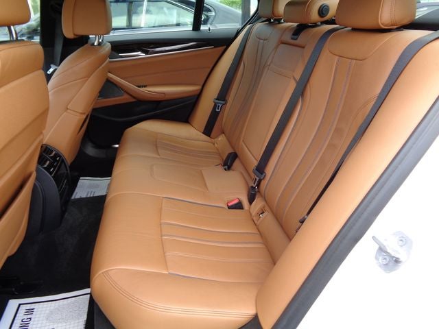 2017 BMW 5 Series 540i