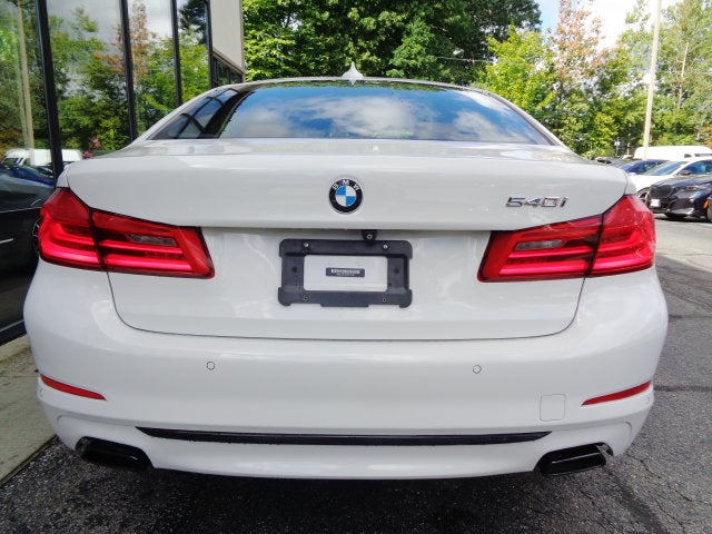 2017 BMW 5 Series 540i
