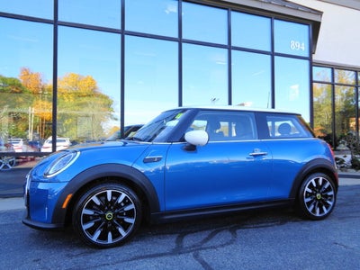 2023 MINI Cooper SE Electric Signature