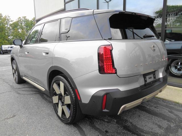 2025 MINI Cooper S Countryman Signature Plus