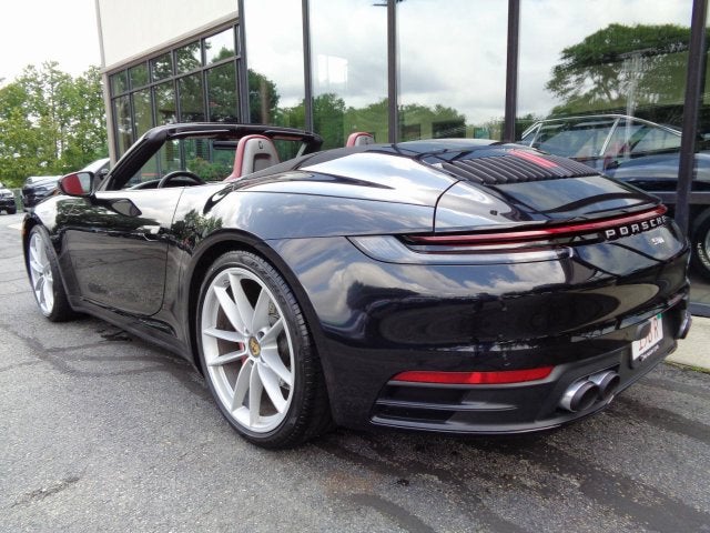 2021 Porsche 911 Carrera