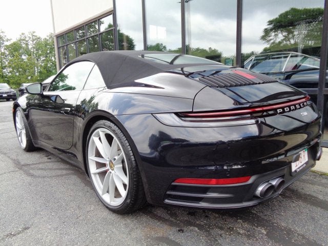 2021 Porsche 911 Carrera