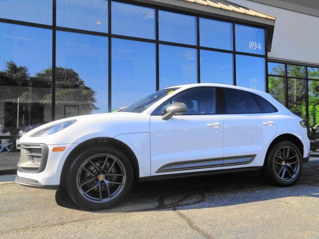 2024 Porsche Macan T