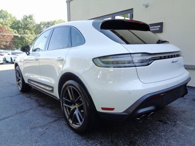2024 Porsche Macan T