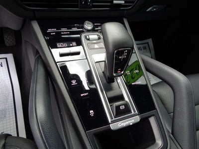 2022 Porsche Cayenne Base
