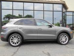 2022 Porsche Cayenne Base