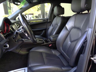 2015 Porsche Macan S