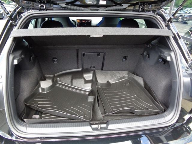 2025 Volkswagen Golf R 2.0T