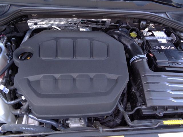 2025 Volkswagen Golf R 2.0T