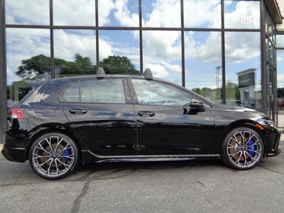 2025 Volkswagen Golf R 2.0T