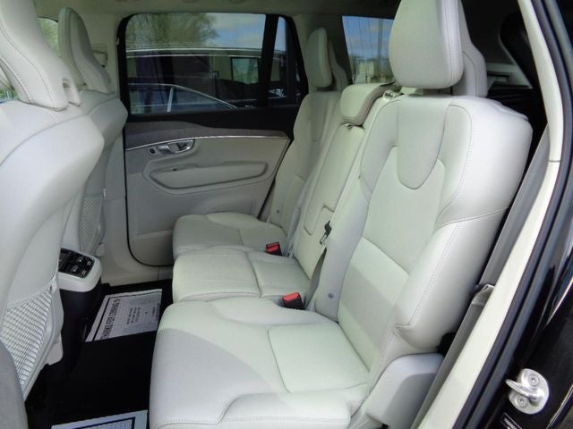 2023 Volvo XC90 B6 Plus 7-Seater